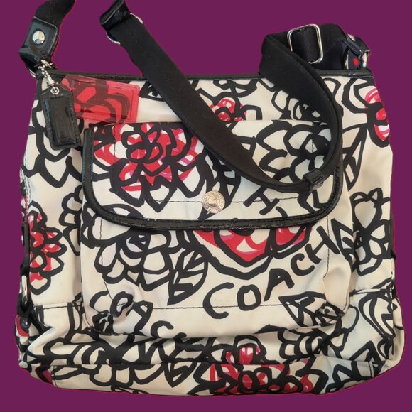 Coach Poppy Y2K Graffiti Daisey Adjustable Shoulder Bag Silver Hardware EUC - Picture 11 of 11